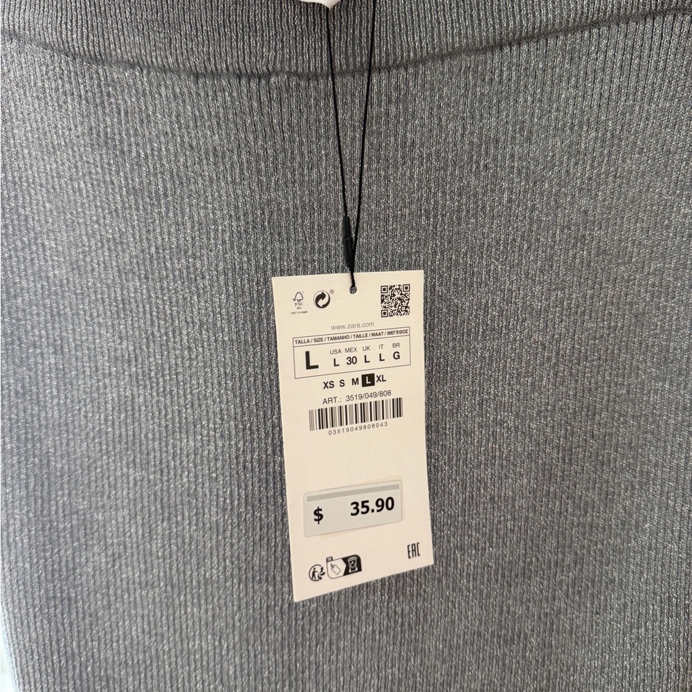 Zara Silver Pencil Skirt - Picture 2 of 2